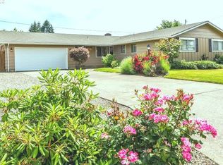 266 Wedgewood Dr, Eugene, OR 97404