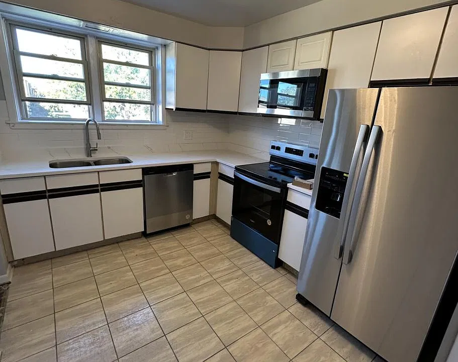 8644 Skokie Blvd #405