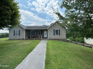210 Whispering Ridges Rd, Greeneville, TN 37743