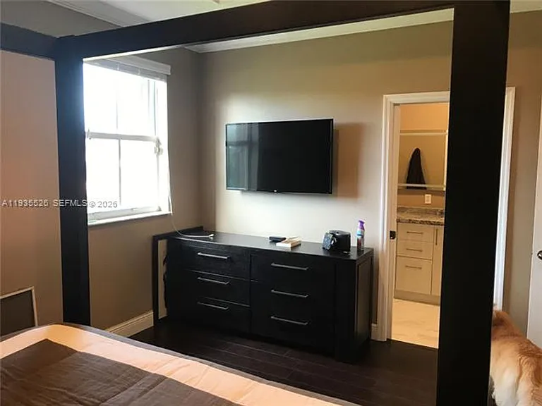 10872 SW 89th St #Townhouse 10872 — Photo 12