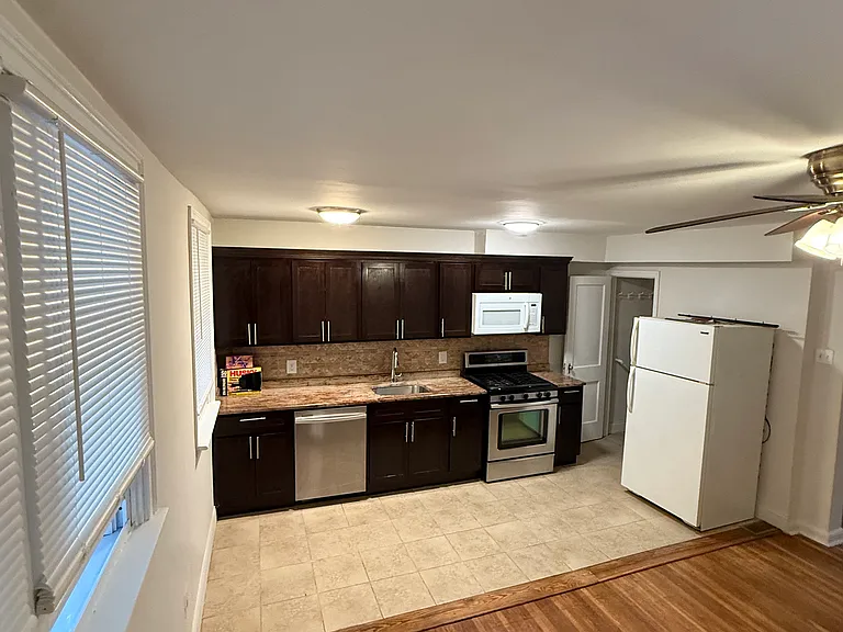 4510 Tudor St — Photo 21
