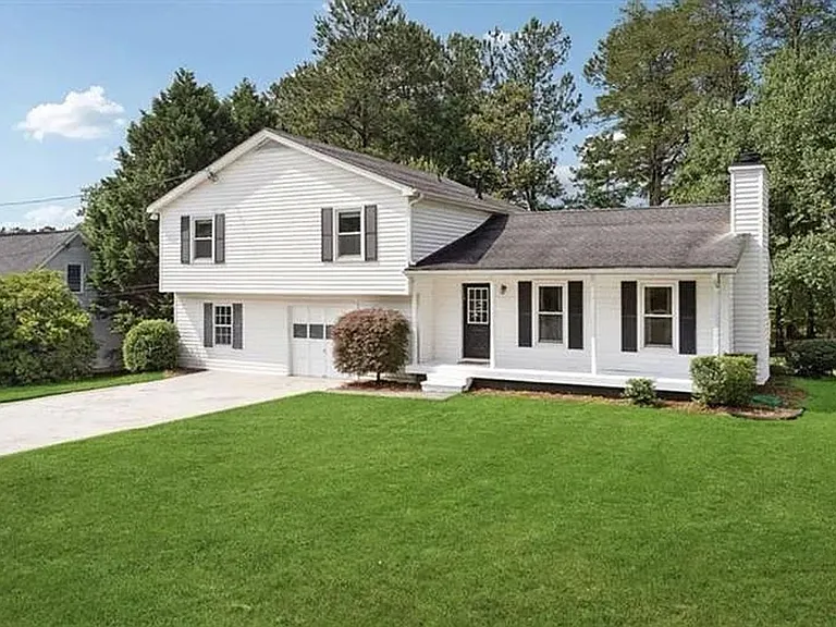 3081 Brooks Dr — Photo 9