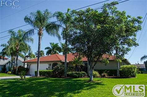 5th image of 5001 SW 11th Ave