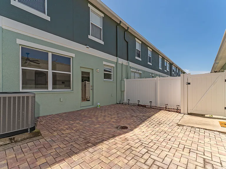 4510 Capital Blvd — Photo 26