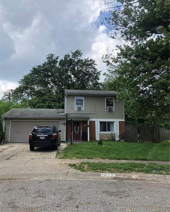 2nd image of 1800 Waynebrook Dr