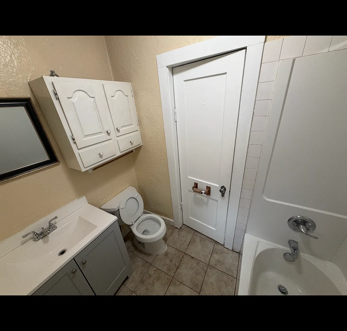 2 bed, 504 sqft, $950 — Photo 4