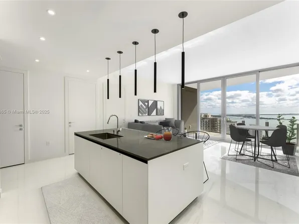 300 Biscayne Boulevard Way #3606, Miami, FL 33130