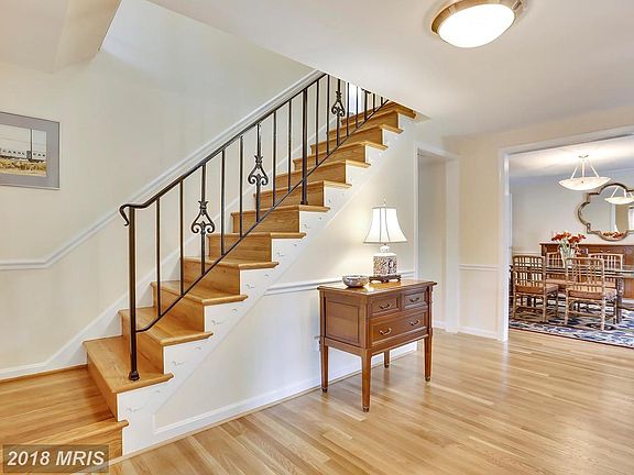 3rd image of 9129 Copenhaver Dr