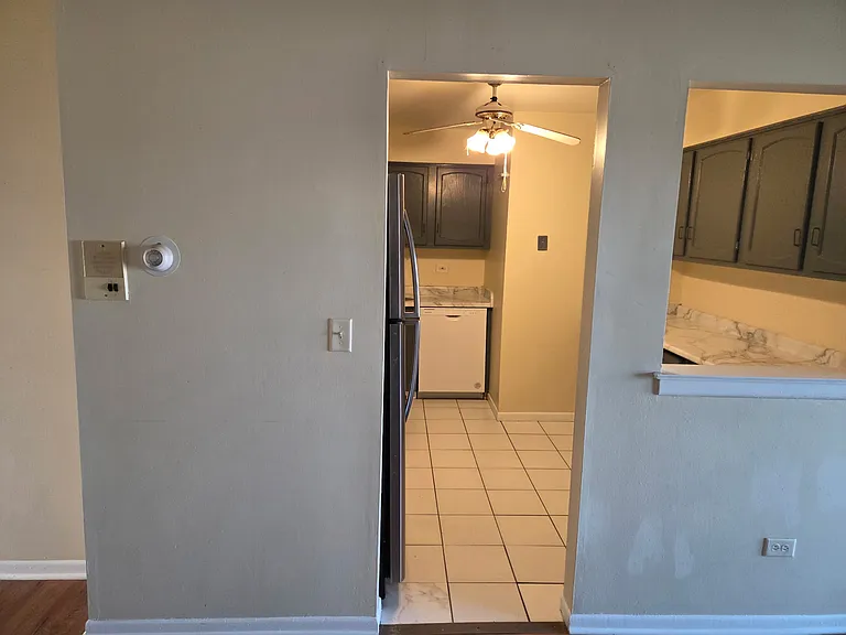 201 Gregory St #15 — Photo 24
