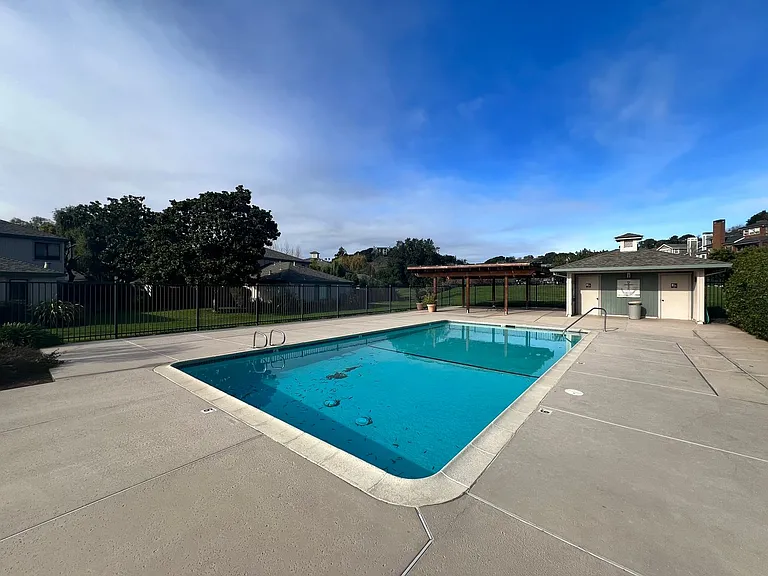 104 Dockside Cir — Photo 18