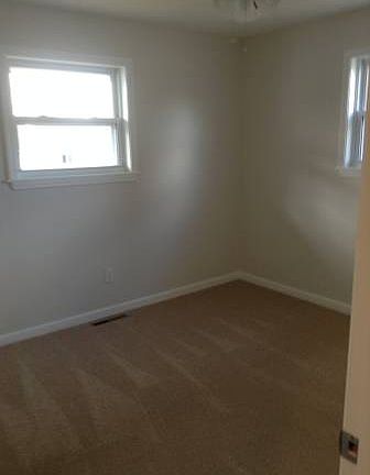 2nd image of 4633 Clayton Dr