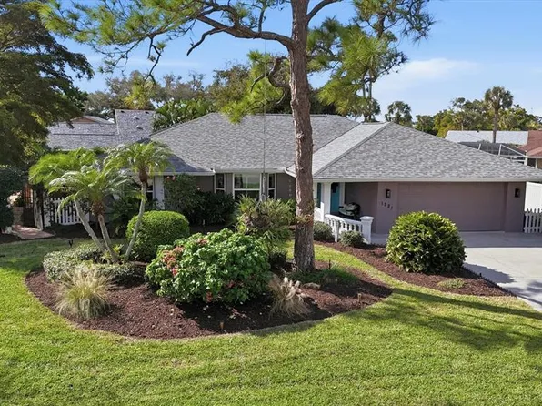 1221 Schooner Ln, Venice, FL 34285