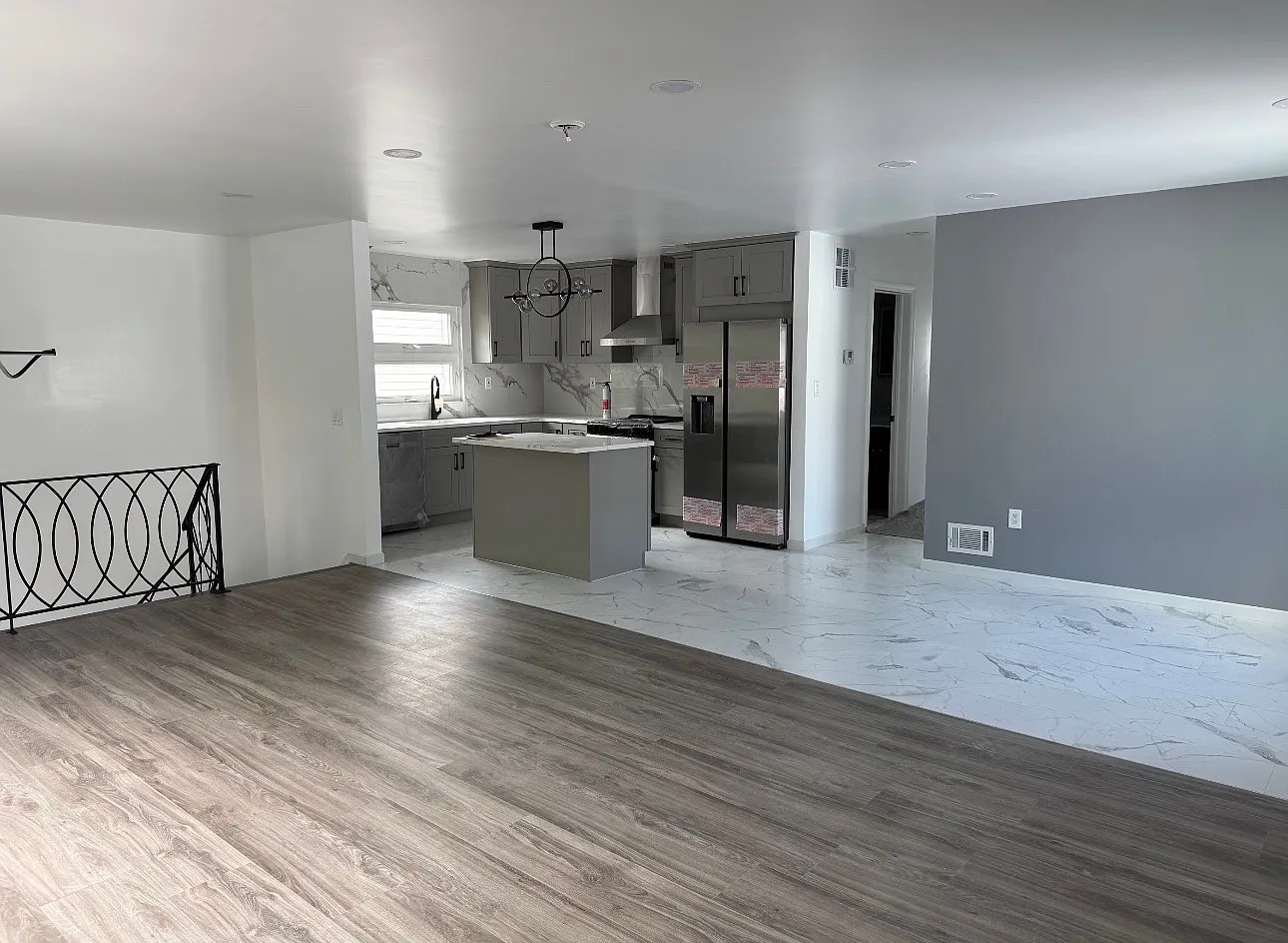 3 bed, $3,400 — Photo 1