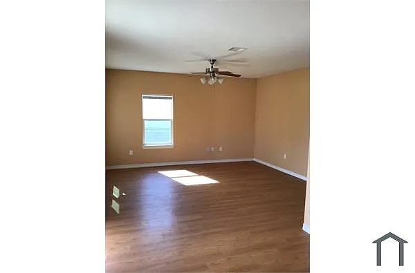 Building Photo - 2518 Bellview St