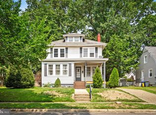 28 Lowell Ave, Hamilton, NJ 08619