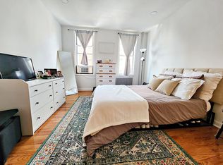 268 Manhattan Ave APT 2L, Brooklyn, NY 11211