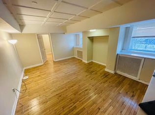 38 Willett St, Albany, NY 12210