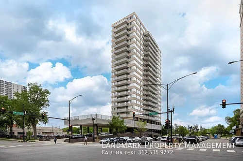 5601 N Sheridan Rd #5B Photo 1
