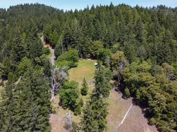 3730 Blackhawk Drive, Willits, CA 95490