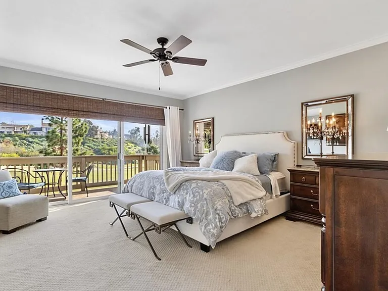 4 Sea Island Dr — Photo 15