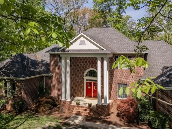 3417 Taylor Spring Ln, Harrisonburg, VA 22801