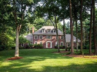 9 Elizabeth Rd, Hopkinton, MA 01748