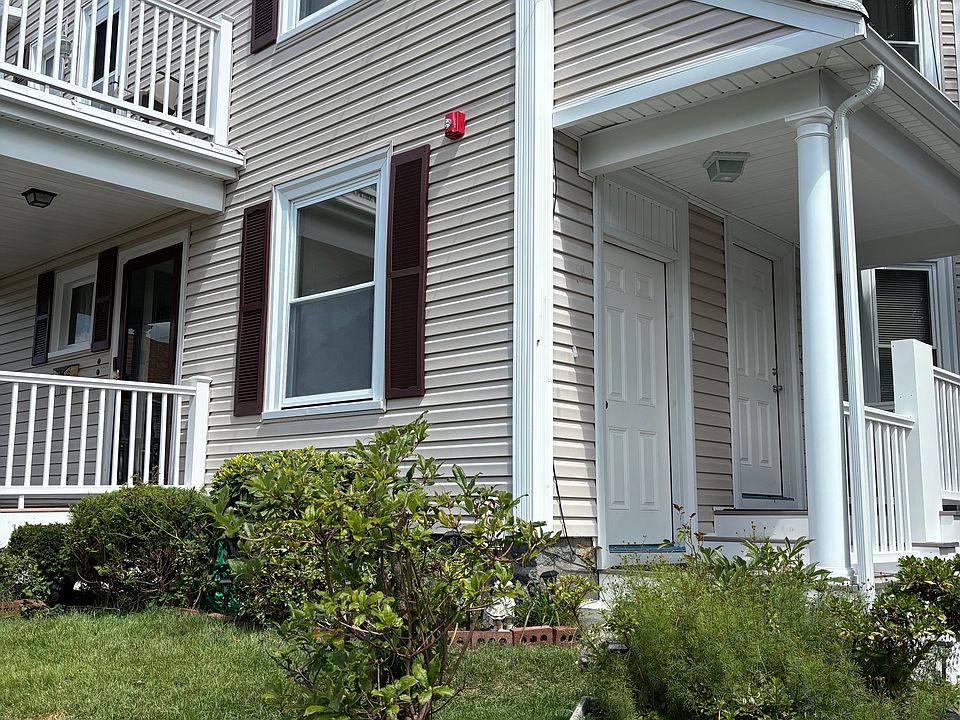 View of Entrance to unit B