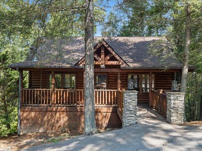 2116 Double Oaks Way, Sevierville, TN, 37862