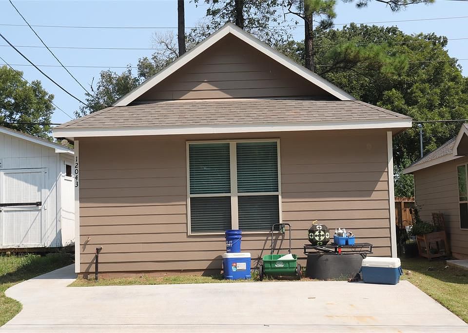 1st image of 12043 Nellwood St