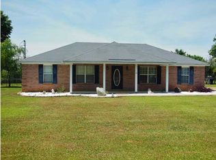 45 Lake Region Cir, Wetumpka, AL 36092