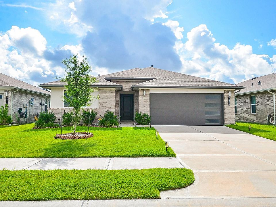 1st image of 7823 Brushwood Dr