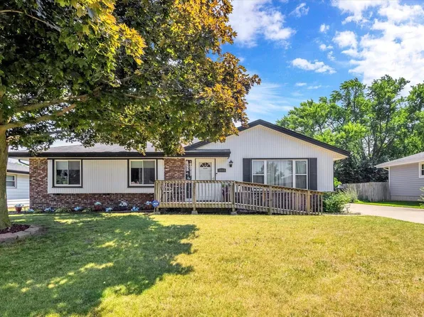 10353 West Sylvia STREET, Milwaukee, WI 53224
