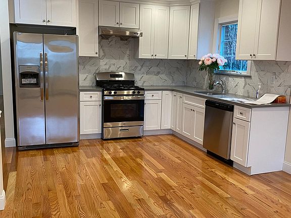 3rd image of 160-15 21st Ave Floor 2