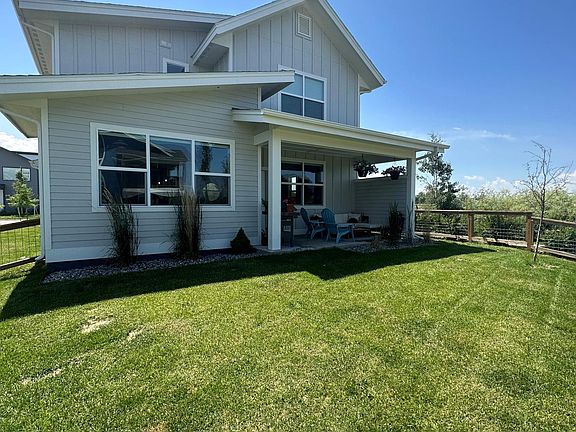 3rd image of 5753 Westmorland Dr