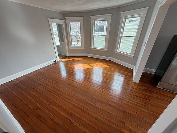 2nd image of 140 Morehouse St Floor 2