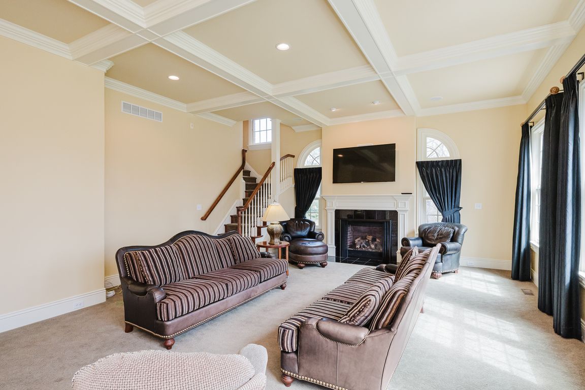 1505_Sunningdale_Way-53