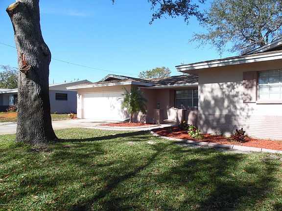 3rd image of 868 Westport Dr