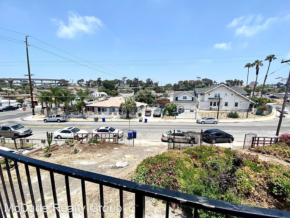 1st image of 30 Laurel Ave Unit Lau32