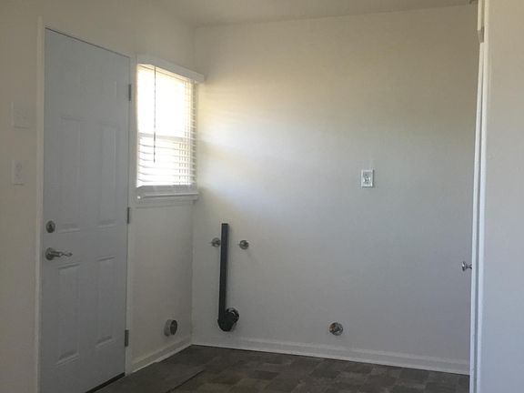 2nd image of 34995 Avenue H