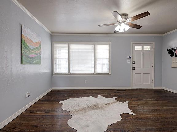 5th image of 2124 Churchill Pl