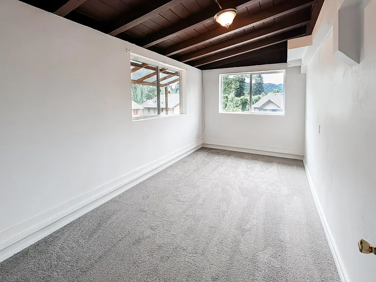 14301 Mill Ct #3 — Photo 8