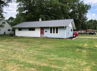 4126 Woodmere Dr, Austintown, OH