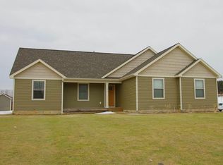 7692 Putter Dr, Traverse City, MI 49685