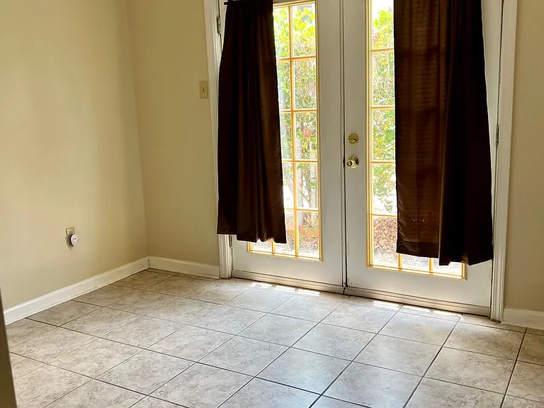 145 N Telemachus St — Photo 12
