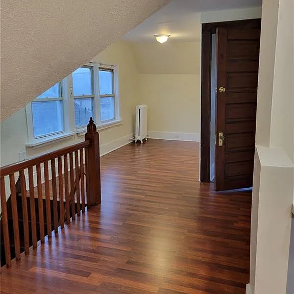 412 Warburton Ave #3 — Photo 6