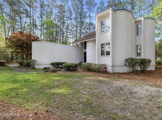 5007 Country Club Drive N, Wilson, NC 27896
