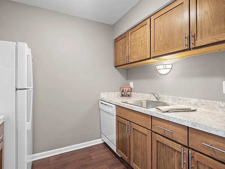Spacious Kitchen at Lakeside Village Apartments Clinton Township MI