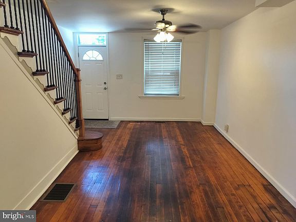 5th image of 2528 S 28th St