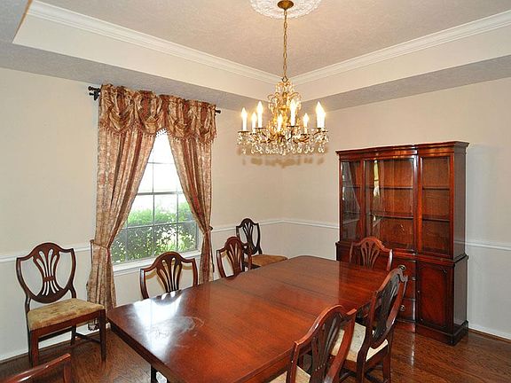 5th image of 3607 Pinehurst Dr