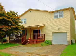 201 Chestnut St, Stockdale, PA